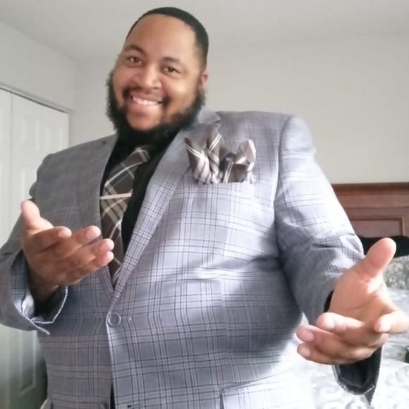 Meet your Posher, Daniel - Picture 1 of 1